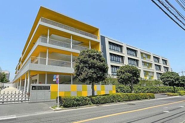 葛飾区立高砂中学校（約800m）