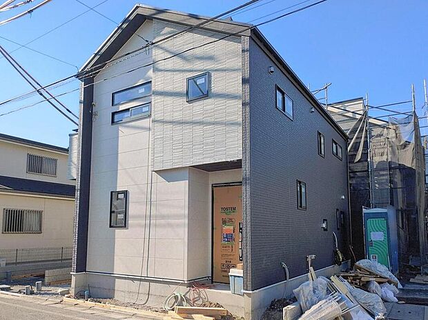 【現地外観写真】≪内覧以外にも資金計画やライフプランに寄り添ったご提案をいたします♪≫
この街で・この家で暮らしたいと思わせる理由を是非現地でお確かめ下さい。