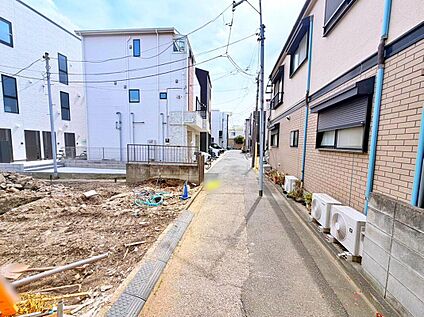 前面道路含む現地写真