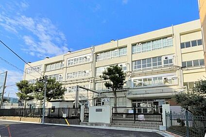 江東区立第三砂町中学校 480ｍ(徒歩6分)