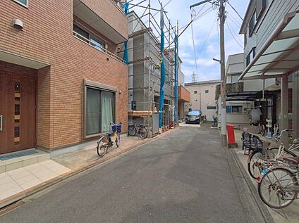 前面道路含む現地写真