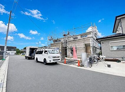 前面道路含む現地写真