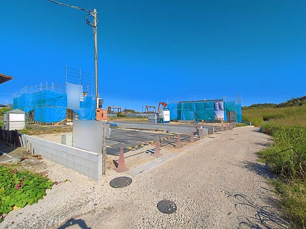 【前面道路含む現地写真】≪現地(2026年10月)撮影≫
つくばエクスプレス「八潮」駅バス18分広瀬病院前停歩9分ほか複数路線利用可♪