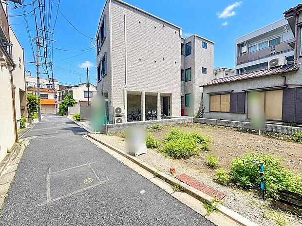 【前面道路含む現地写真】≪見学予約可能!≫生活するだけの家ではなく「日々を楽しむ暮らし」を♪