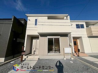 飯田グループホールディングス　リーブルガーデン　小牧市小木　全９棟 外観