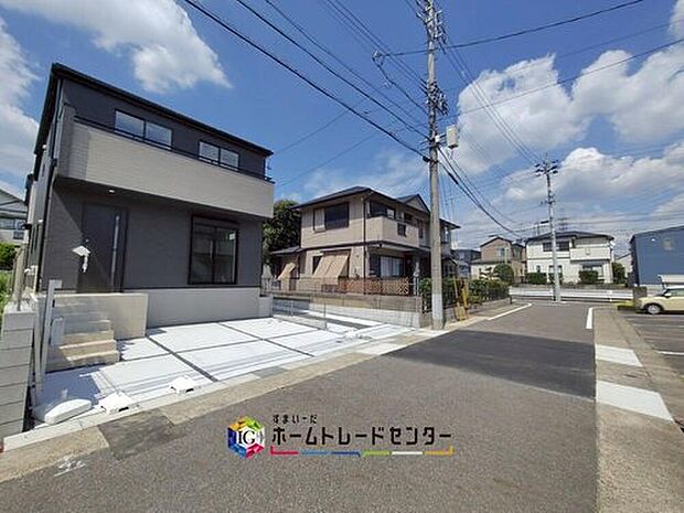 【前面道路含む現地写真】前面は、南側約６．０ｍの道路に接道しています。
ぜひ現地にて、実際の街並み・日当たり等ご確認下さい♪
お問い合わせはお気軽に☆