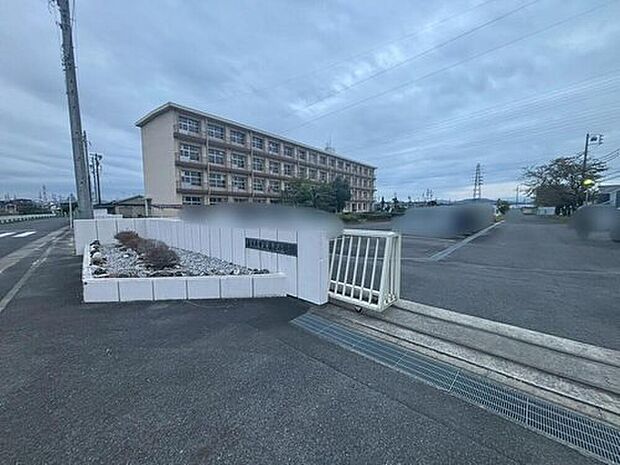 春日井市立篠原小学校（約1,105m）