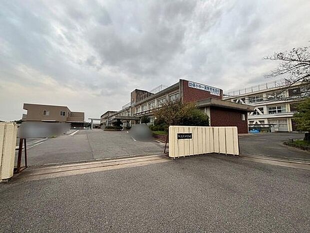 阿久比町立阿久比中学校（約2,300m）