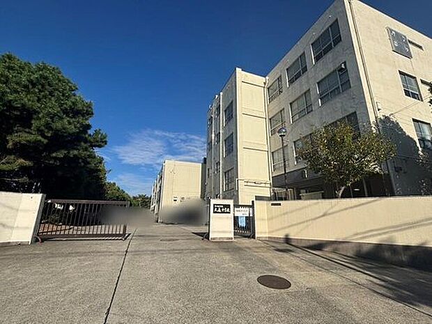 名古屋市立大森中学校(約1,300m)