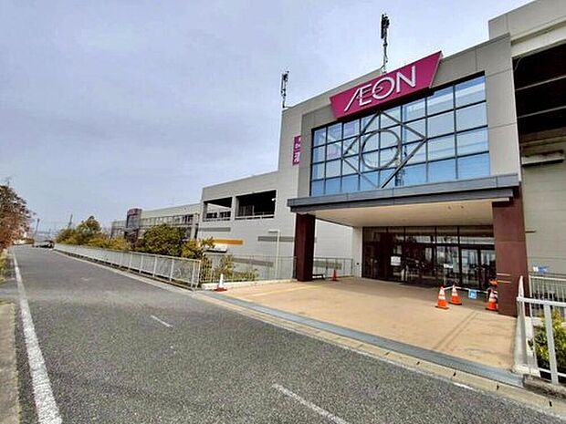 イオン守山ショッピングセンター（約600m）