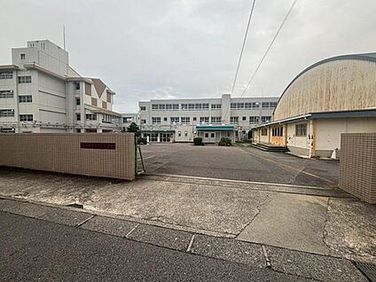 春日井市立不二小学校 720m(徒歩9分)