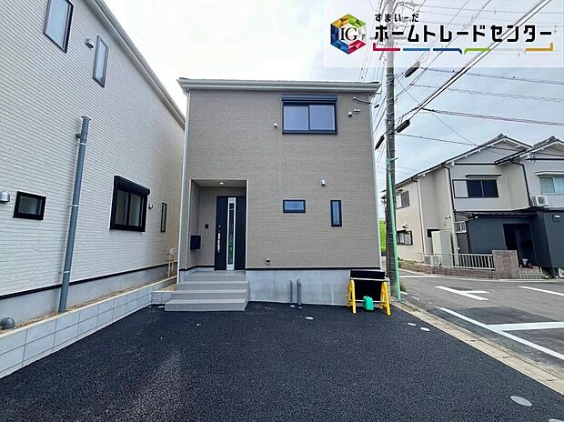 【現地外観写真】名古屋市北区東味鋺第4 全5棟(写真2号棟)堂々完成しました☆効率よく家事がこなせる水回り集中設計!浴室乾燥機やTVモニター付きインターホンなど設備も充実しています♪