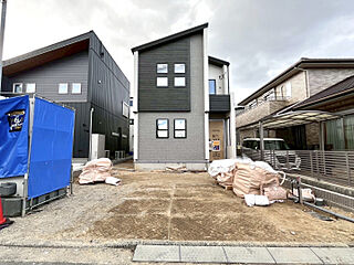 ブルーミングガーデン 豊橋市曙町若松1棟 その他