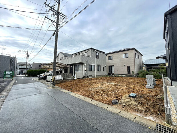 販売現地　