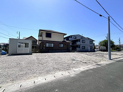 販売現地