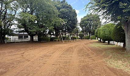 第2つつじが丘第4公園 192m