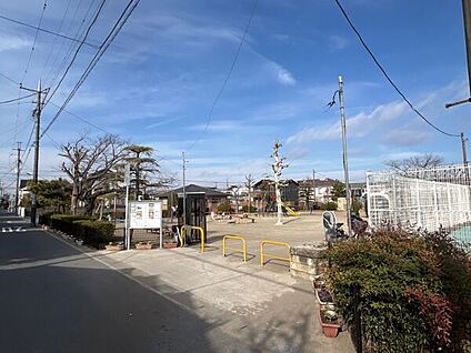 北方第二公園 701m
