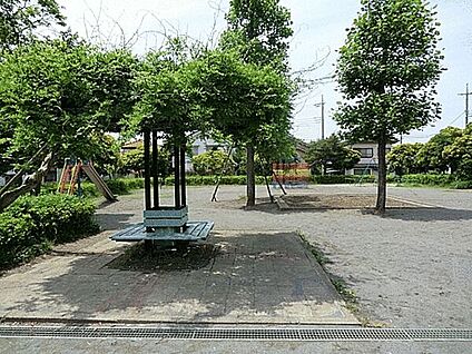 上瀬上公園 849m