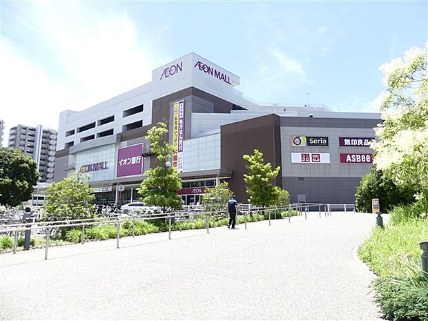 イオンモール新瑞橋店（約1,212m）