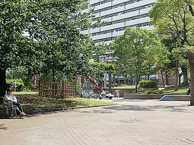 南六郷公園（約903m）