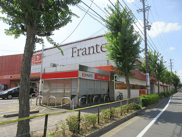 ヤマナカ極楽フランテ(約1,200m)