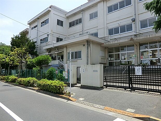 江戸川区立第三葛西小学校(約333m)