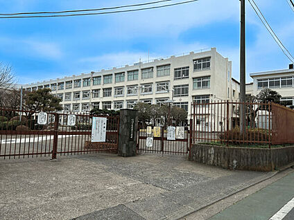 小金井市立小金井第二小学校 1350m