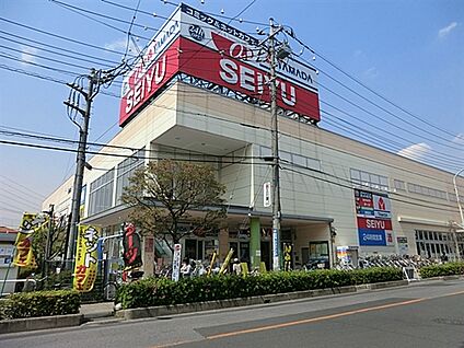西友東川口店 1058m