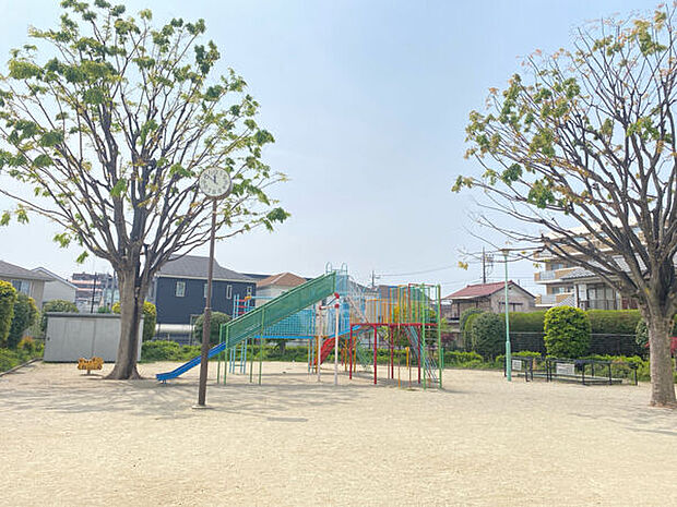 朝日三丁目公園(約838m)