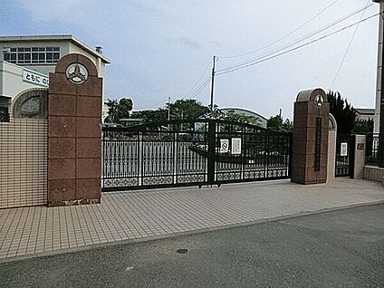 さいたま市立針ヶ谷小学校 615m