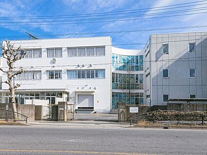川口市立十二月田中学校 410m