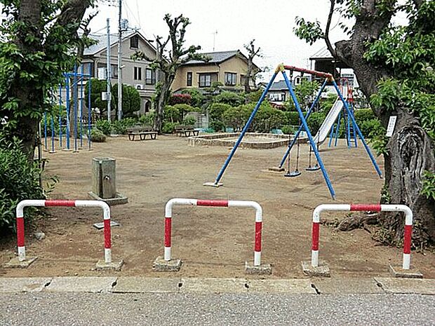 八千代台第5公園(約1,858m)