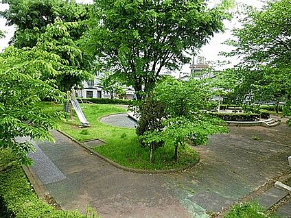 元郷第3公園 678m