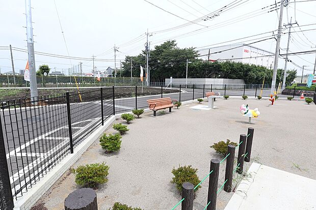 【【周辺環境】】分譲地内にある中久保公園まで徒歩1分（約20ｍ）