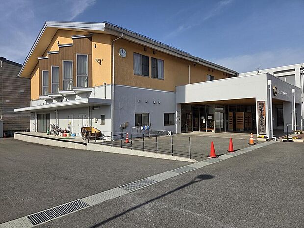山形市立千歳小学校(約1,380m)