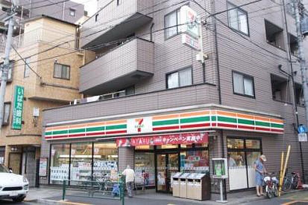セブン-イレブン 杉並成田東１丁目店（約307m）
