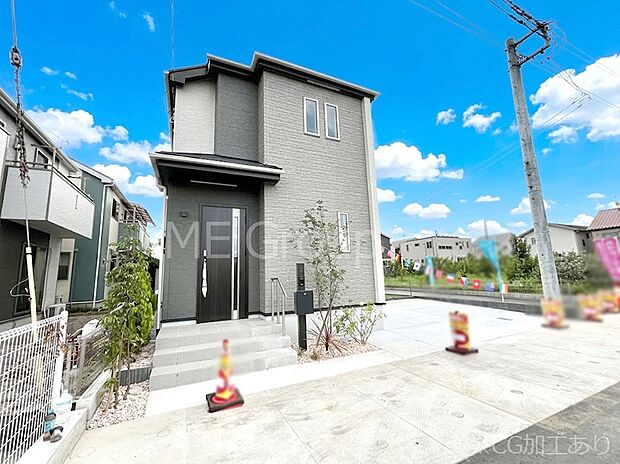 ◆A号棟◆~Exterior~ 首都圏で憧れのスローライフ♪緑に囲まれた土地は都会の喧騒を忘れられそう。四季を通じて自然と触れ合えるスポットが周辺には盛りだくさん!住みたくなる家。暮らしたい町。