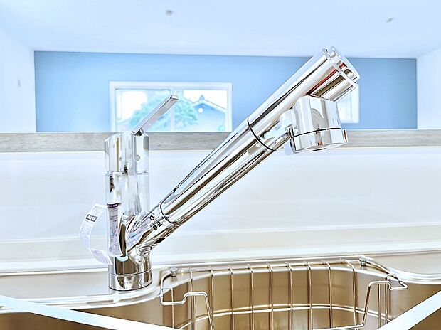 【その他設備(浄水器)】◆B6号棟◆いつでも清潔なおいしいお水を。一つの水栓で水道水と浄水を使い分け。