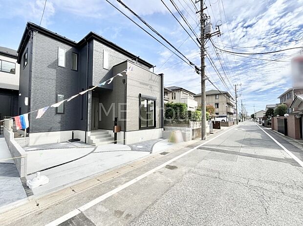 【前面道路含む現地写真】堂々完成！！ ここから始まる新生活を応援いたします！ 
