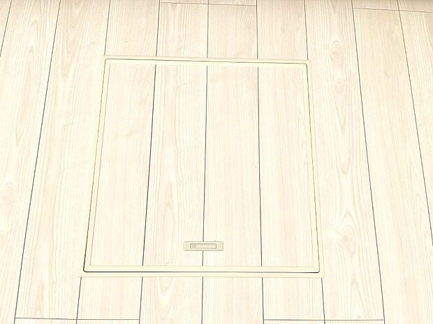 【その他設備(床下収納)】◆1号棟◆床下収納付き!日用品・非常用品の収納にも大活躍。