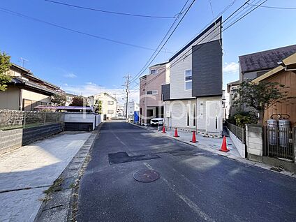 前面道路含む現地写真