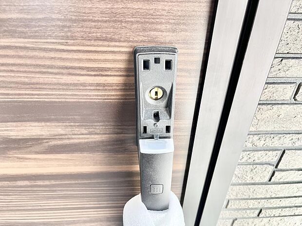 【玄関】◆1号棟◆ラクラク開錠！スマートコントロールキー。