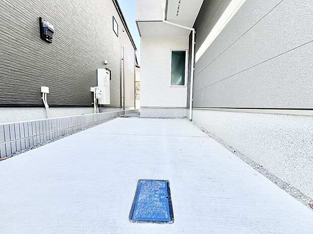 【駐車場】生活に欠かせない駐車スペース。 
