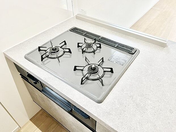【その他設備(ガスコンロ)】三口ガスコンロでお料理が一気にはかどりそう