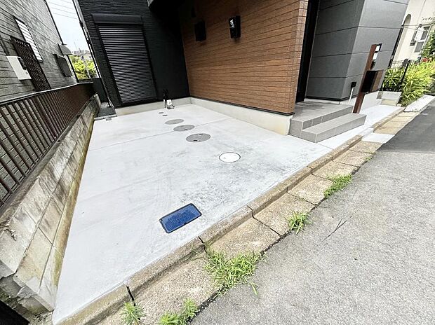 【駐車場】生活に欠かせない駐車スペース。