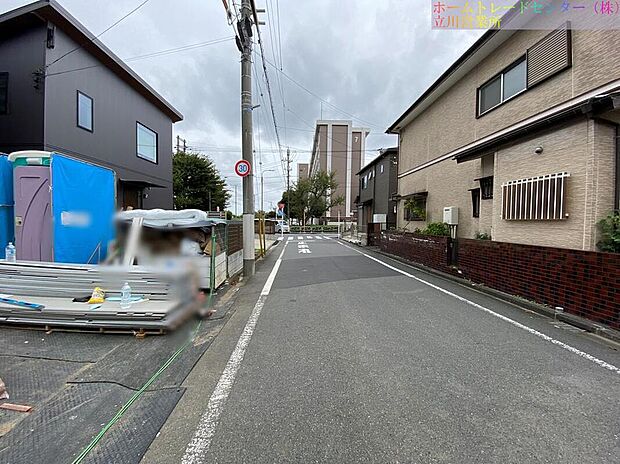 ☆ただ「住まう」だけではございません。気持ち良く住んで欲しい気持ちをこめて…。お住まいの事、住まう街の事、お金の事、何でもご相談下さいませ。