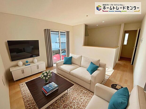 ☆Living　Room☆
家族の温かさと陽光の暖かさ、楽しい毎日と明るい未来を予感させる「空間が織り成すひとつ先の住み心地」を演出します。（家具はCGです）