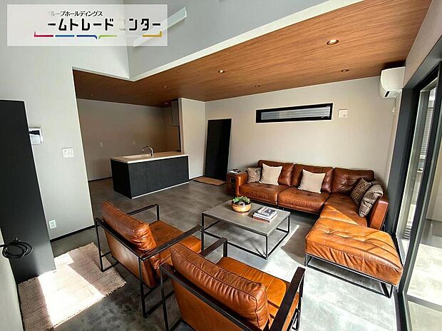 ☆忙しく過ぎゆく日常を置き去るほど、ゆったりした時間が流れる住環境。『快適』とは「家」と「街」と「環境」が調和した時に訪れるだと改めて感じさせる永住邸がこちらです。(家具はCGです)