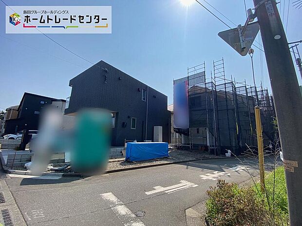 ☆スーパー・コンビニ・ドラッグストアまで徒歩圏内で毎日のお買い物も便利！小学校も近く、お子様のいるご家庭にもオススメです◎