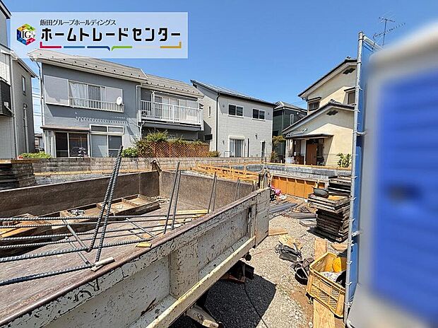 見通しの良い前面道路☆
お子様の通学や通勤にも安心ですね！